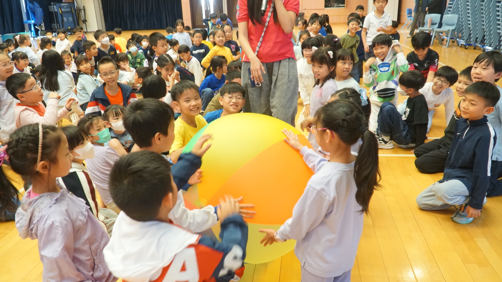 同理幸福日大型氣球活動